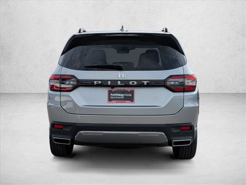 New 2026 Honda Pilot EX-L image 8
