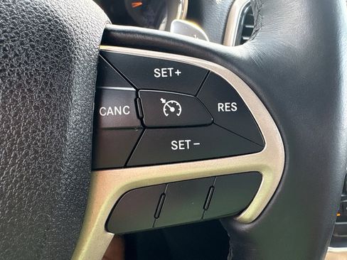 Used 2015 Jeep Grand Cherokee Limited image 15