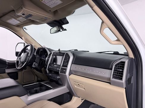 Used 2020 Ford F250 Lariat w/ Lariat Value Package image 26