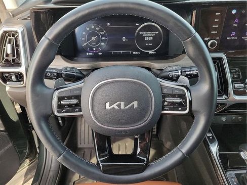 Used 2023 Kia Sorento SX Prestige AWD/4WD image 22