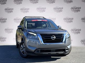 Used 2022 Nissan Pathfinder SV video 2