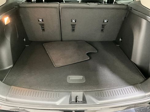 Used 2025 Buick Encore GX Avenir w/ Avenir Technology Package AWD/4WD image 24