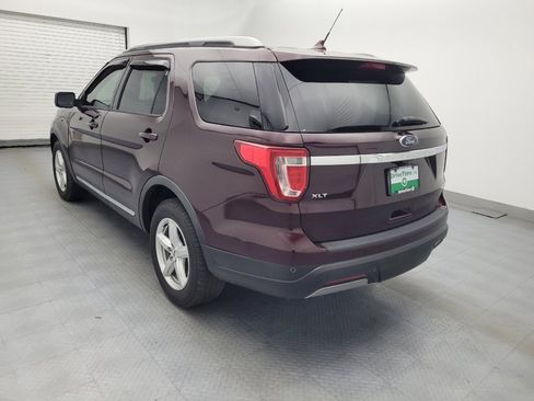 Used 2019 Ford Explorer XLT w/ Equipment Group 202A image 5
