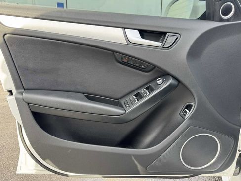 Used 2016 Audi A4 2.0T Premium Plus w/ Technology Package image 28