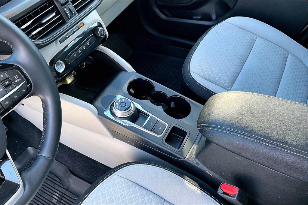 Used 2024 Ford Escape Active w/ Tech Pack #1 AWD/4WD image 15