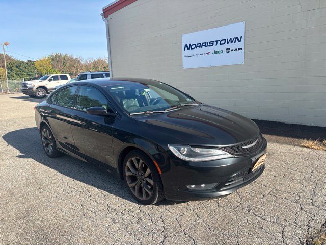 Used 2015 Chrysler 200 S w/ Navigation & Sound Group I AWD/4WD image 1