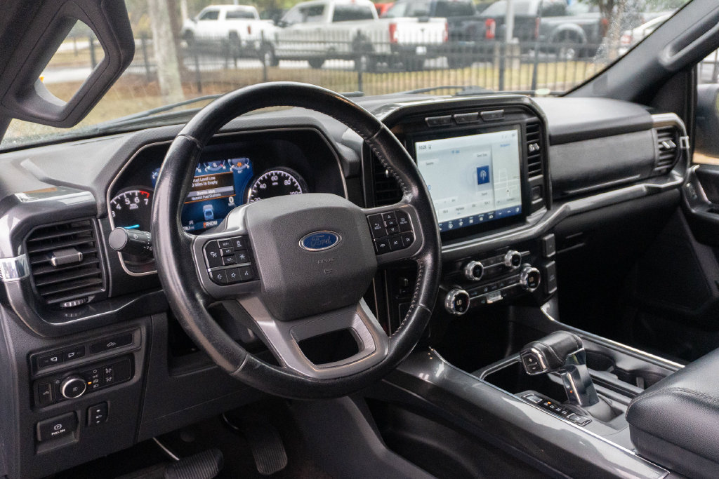 Used 2021 Ford F150 XLT w/ Equipment Group 302A High RWD image 24