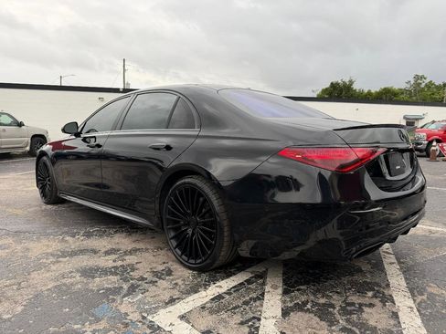 Used 2022 Mercedes-Benz S 580 4MATIC Sedan image 6