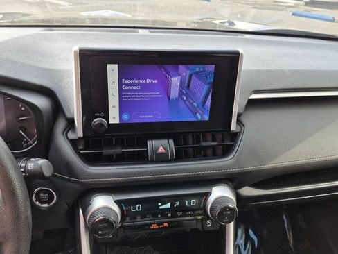 Used 2024 Toyota RAV4 XLE FWD image 19