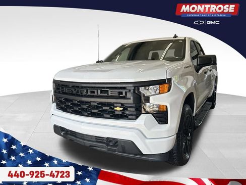 Used 2023 Chevrolet Silverado 1500 Custom AWD/4WD image 1