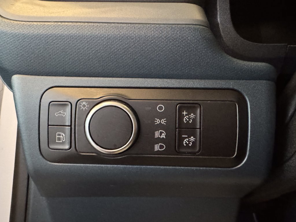 Used 2026 Ford Maverick XL FWD image 18