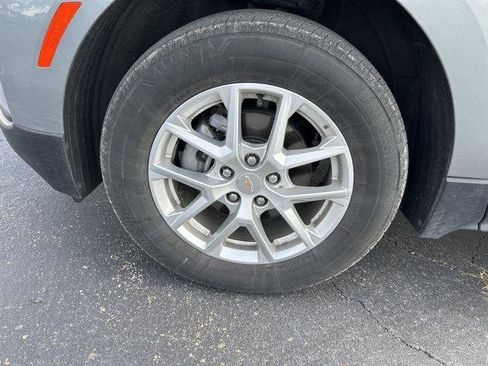 Used 2024 Chevrolet Equinox LT image 31