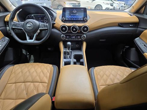 Used 2021 Nissan Sentra SV w/ SV Premium Package FWD image 11