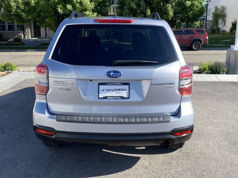 Used 2015 Subaru Forester 2.5i Premium w/ Popular Package #2 AWD/4WD image 8