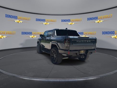 Used 2025 GMC Hummer EV 2X AWD/4WD image 9