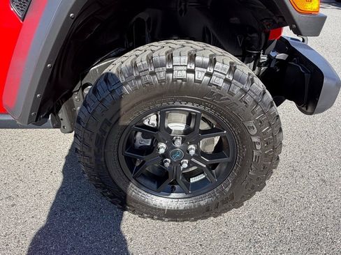 Certified 2025 Jeep Wrangler Unlimited Sport S 4xe image 15