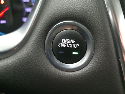 Certified 2021 Chevrolet Traverse LT image 18