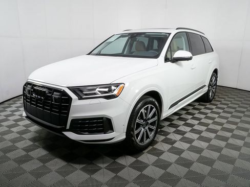 Used 2023 Audi Q7 2.0T Premium Plus w/ Premium Plus Package image 27