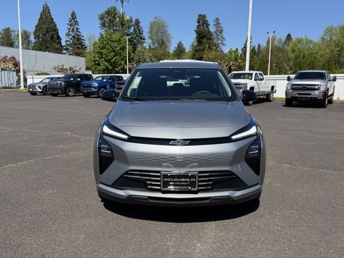 New 2027 Chevrolet Bolt LT w/ Comfort Package FWD image 8
