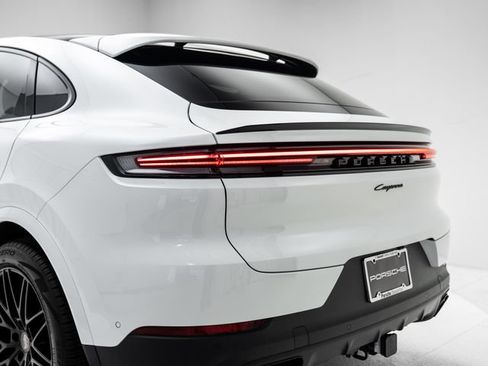 New 2026 Porsche Cayenne Coupe AWD/4WD image 36