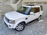 Used 2016 Land Rover LR4 HSE image 4