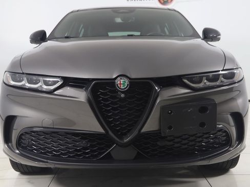 Used 2024 Alfa Romeo Tonale Veloce w/ Active Assist Package AWD/4WD image 55