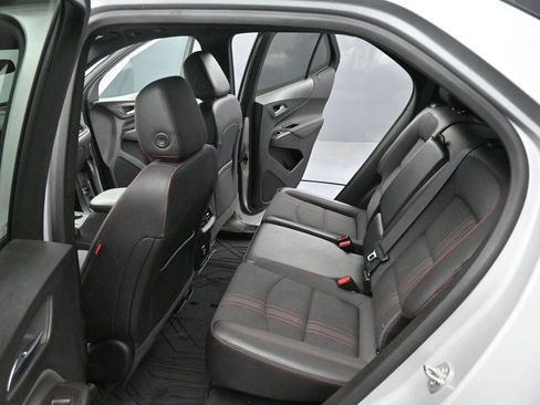 Used 2022 Chevrolet Equinox RS w/ Infotainment Package AWD/4WD image 28