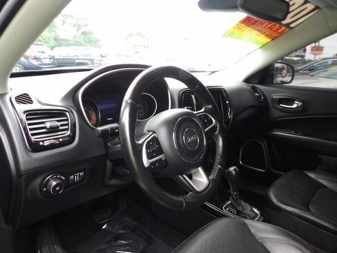 Used 2020 Jeep Compass Limited FWD image 6