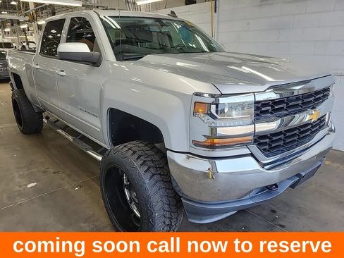 Used 2017 Chevrolet Silverado 1500 LT w/ Trailering Package AWD/4WD image 1