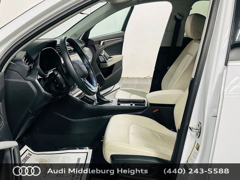 Certified 2024 Audi Q3 2.0T Premium image 12