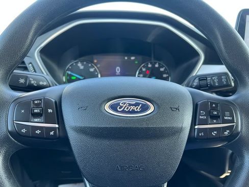 Used 2022 Ford Escape SE AWD/4WD image 25