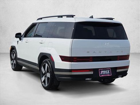 Used 2025 Hyundai Santa Fe Limited image 7