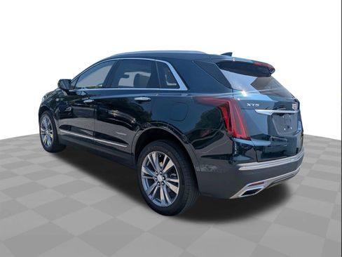 Certified 2024 Cadillac XT5 Premium Luxury w/ Technology Package FWD image 5