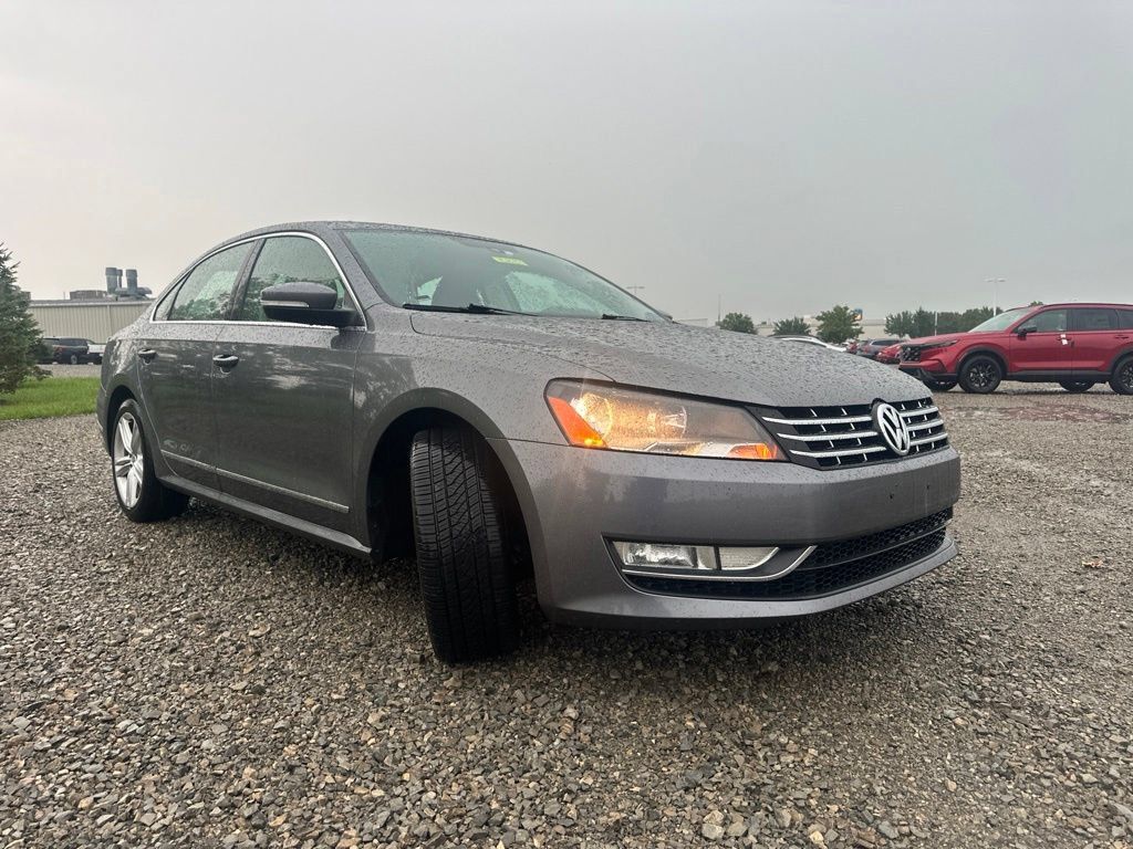 Used 2014 Volkswagen Passat TDI SEL Premium FWD image 13