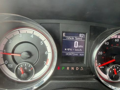 Used 2017 Dodge Grand Caravan GT FWD image 12