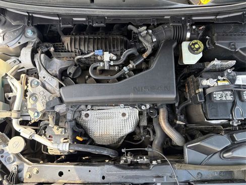 Used 2020 Nissan Rogue S image 12