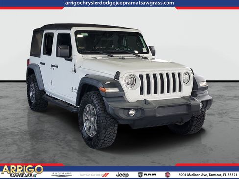 Certified 2018 Jeep Wrangler Unlimited Sport AWD/4WD image 1