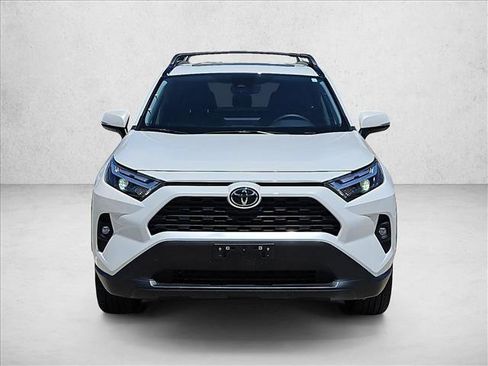 Used 2025 Toyota RAV4 XLE Premium FWD image 2
