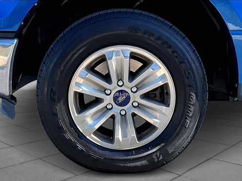 Used 2016 Ford F150 XLT image 11