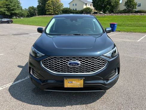 Used 2023 Ford Edge SEL w/ Convenience Package AWD/4WD image 3