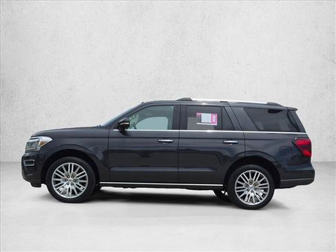 Used 2023 Ford Expedition Limited AWD/4WD image 9