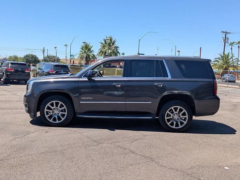 Used 2017 GMC Yukon Denali w/ Open Road Package image 7