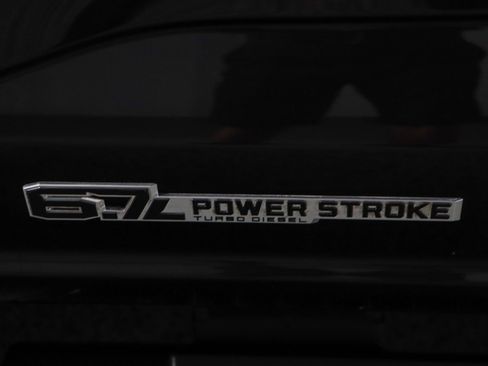 Used 2023 Ford F250 Lariat w/ Sport Appearance Package image 31