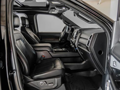 Used 2018 Ford Expedition Max Limited w/ Equipment Group 302A image 30