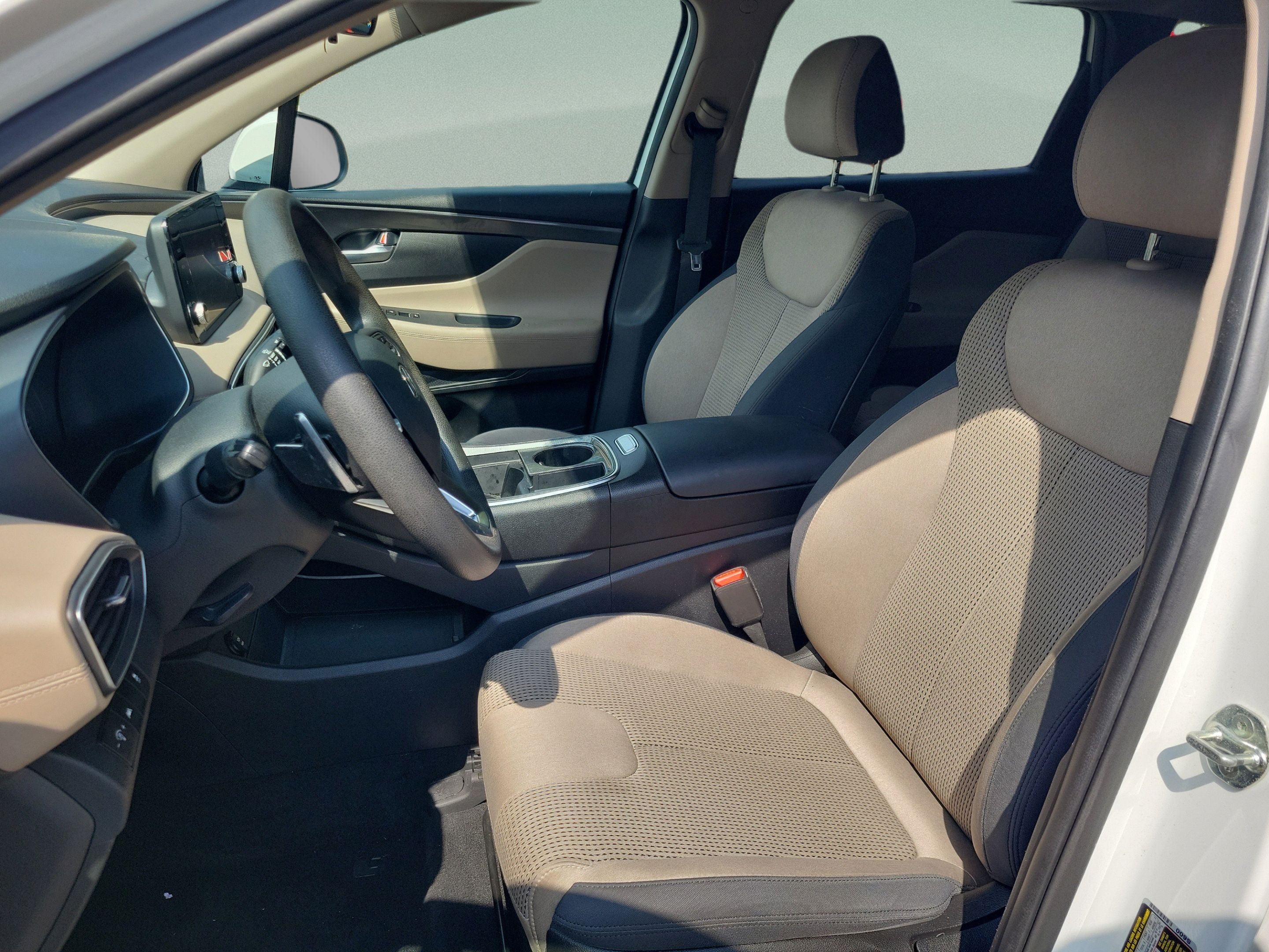 Used 2022 Hyundai Santa Fe SE w/ Cargo Package AWD/4WD image 14