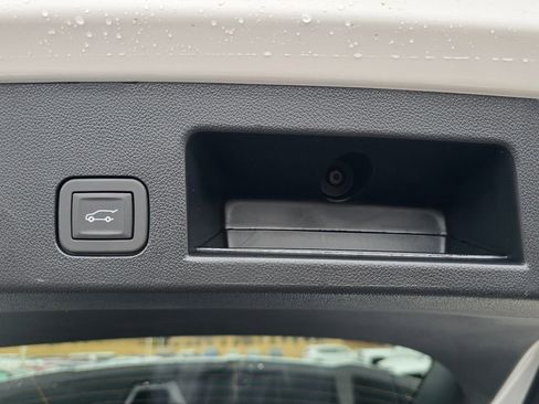 New 2026 GMC Terrain Elevation w/ Elevation Premium Package image 31