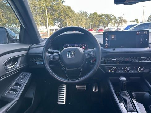 Used 2024 Honda Accord Sport image 40