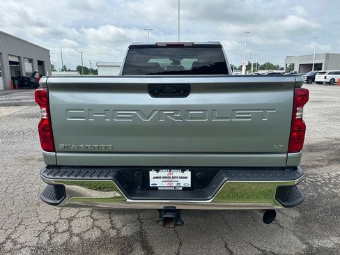 Used 2025 Chevrolet Silverado 2500 LT w/ Convenience Package AWD/4WD image 8