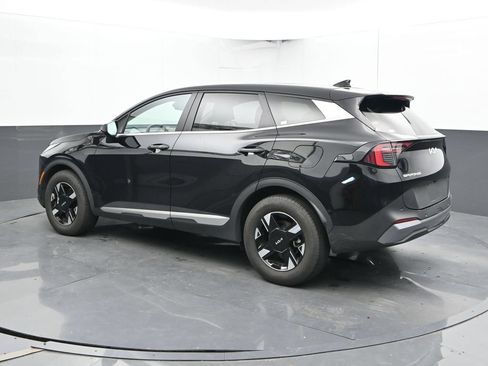 Used 2026 Kia Sportage LX FWD image 10