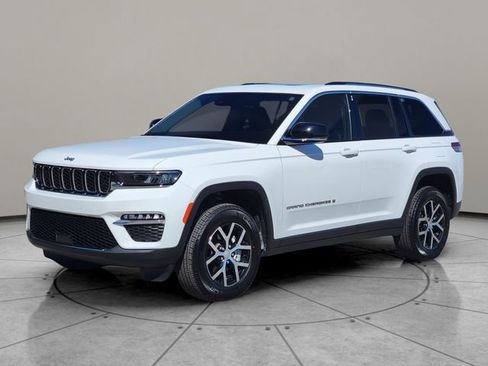 Certified 2023 Jeep Grand Cherokee Limited image 3